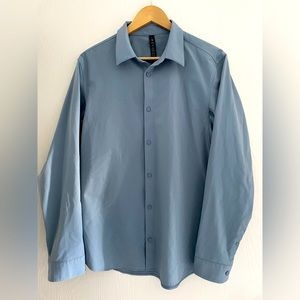 Men’s Lululemon blue button down